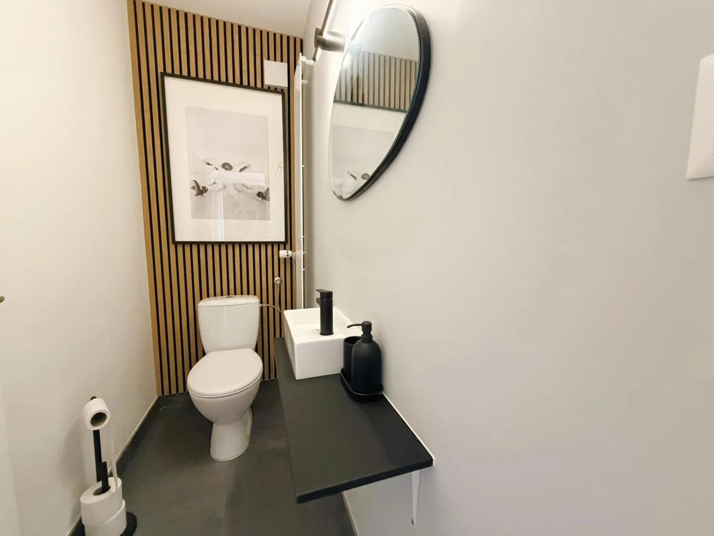 Magnificent 3.5 rooms totally renovated - Spacious & Bright - Quiet place - Bi - Photo 17 of 21