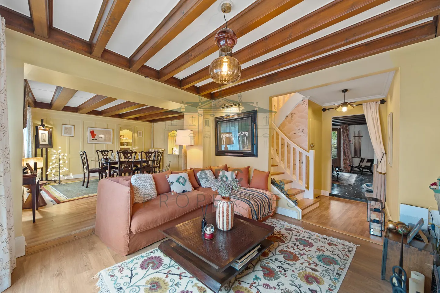 HERMANCE - MAGNIFICENT VILLAGE HOUSE WITH POOL - Photo 3 of 6