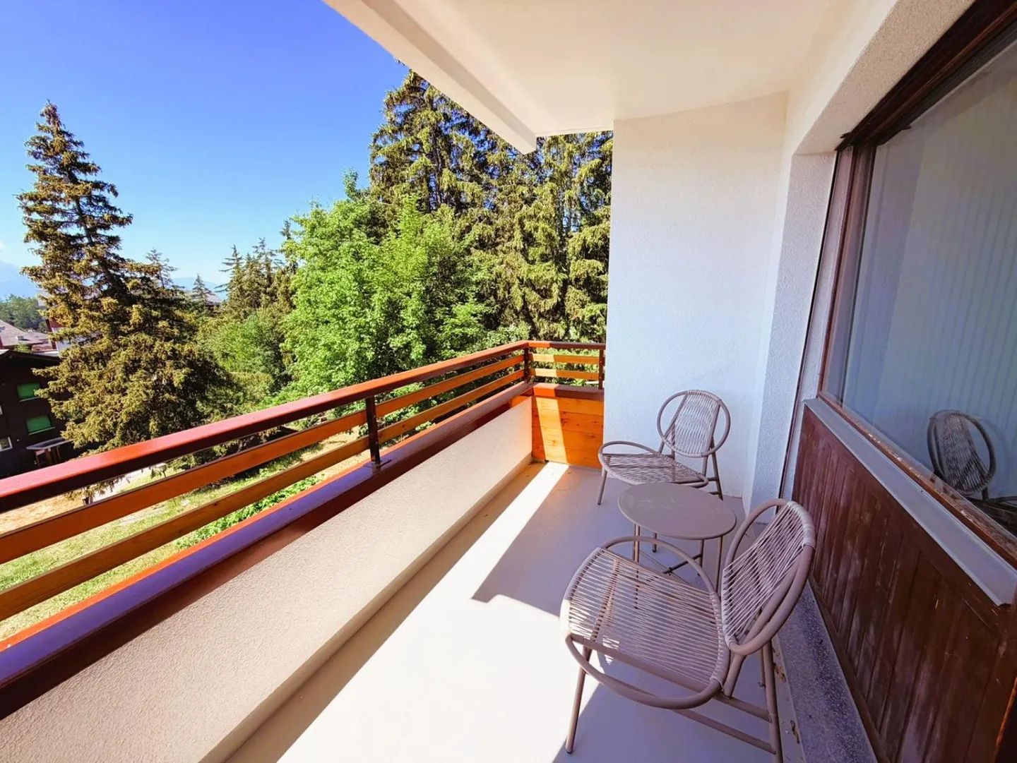 Magnificent 3.5 rooms totally renovated - Spacious & Bright - Quiet place - Bi - Photo 19 of 21
