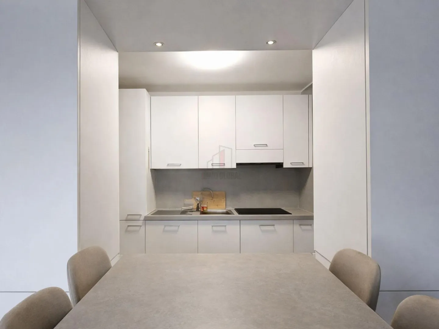 VUE SUR LE LAC, APPARTEMENT EXCLUSIF DE DEUX CHAMBRES - Photo 4 sur 9