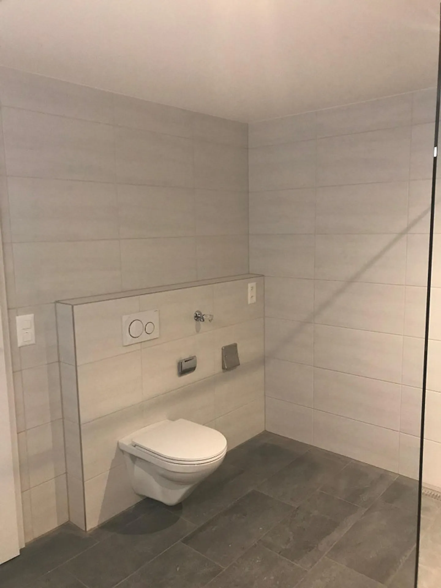 Appartement moderne et spacieux de 2.5 pièces à louer - Photo 5 sur 7