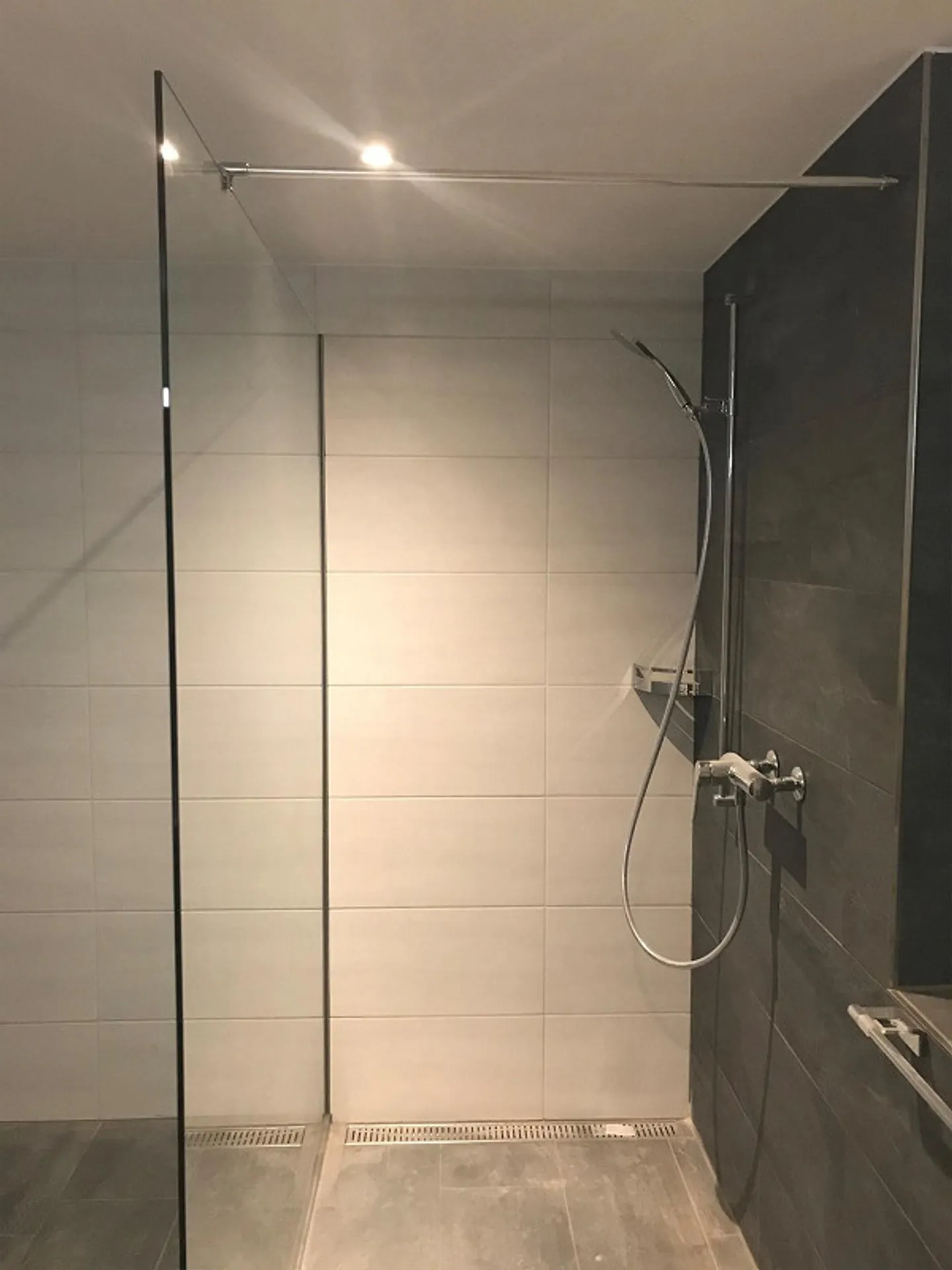 Appartement moderne et spacieux de 2.5 pièces à louer - Photo 6 sur 7