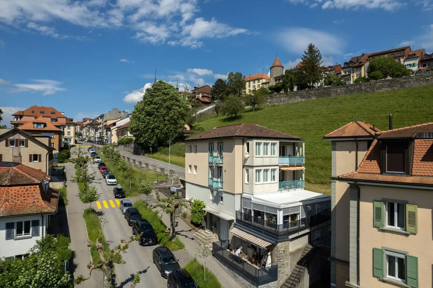 Wohnung mit 3.5 Zimmern + Esszimmer im 1. Stock, in Romont - Foto 2 von 6