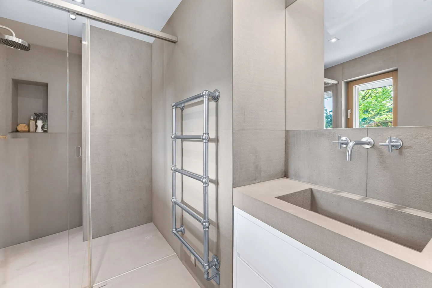 Magnifique propriété rénovée au cœur de Collonge Bellerive - Photo 33 sur 40