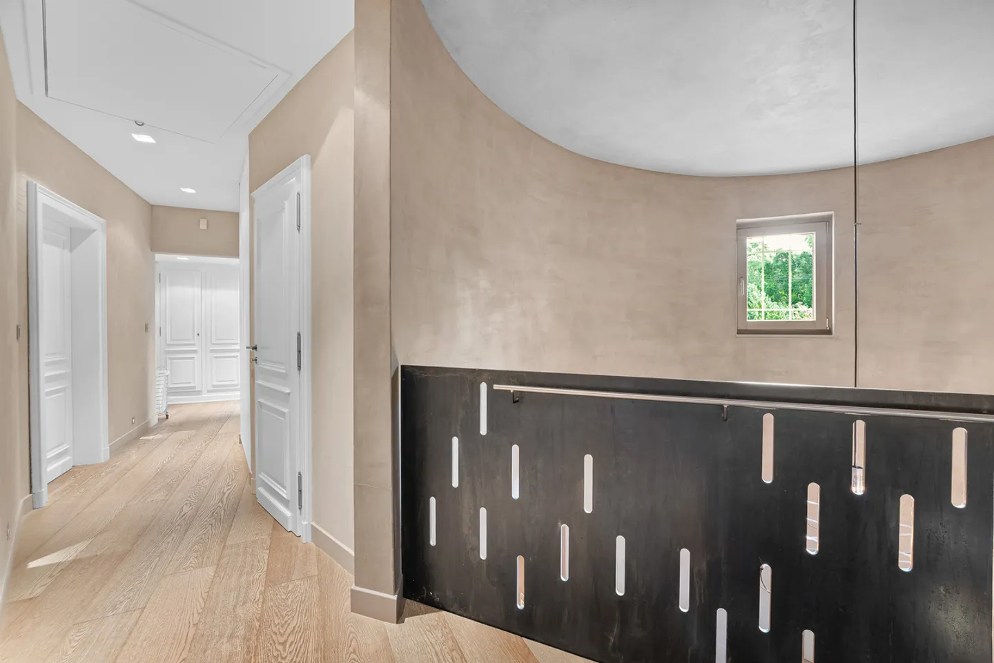 Magnifique propriété rénovée au cœur de Collonge Bellerive - Photo 38 sur 40