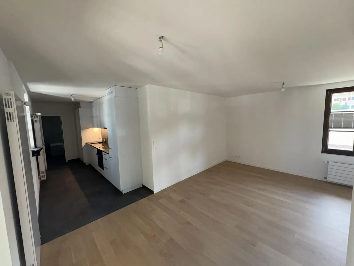 Wunderschöne renovierte 4-Zimmer-Wohnung in Vauderens - Foto 4 von 6