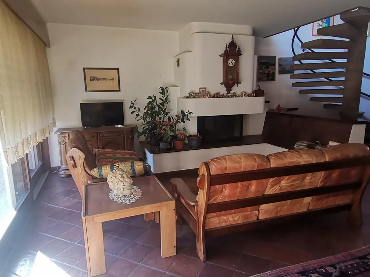 Casa singola in affitto - Foto 2 di 16