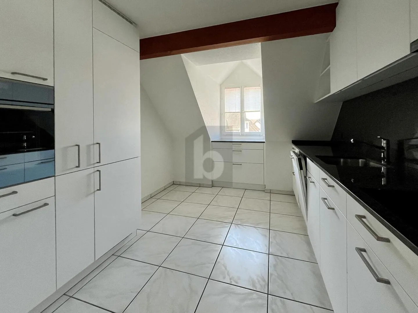 PREISHIT! FRISCH RENOVIERT - IDEAL FÜR PAARE - Foto 4 von 6