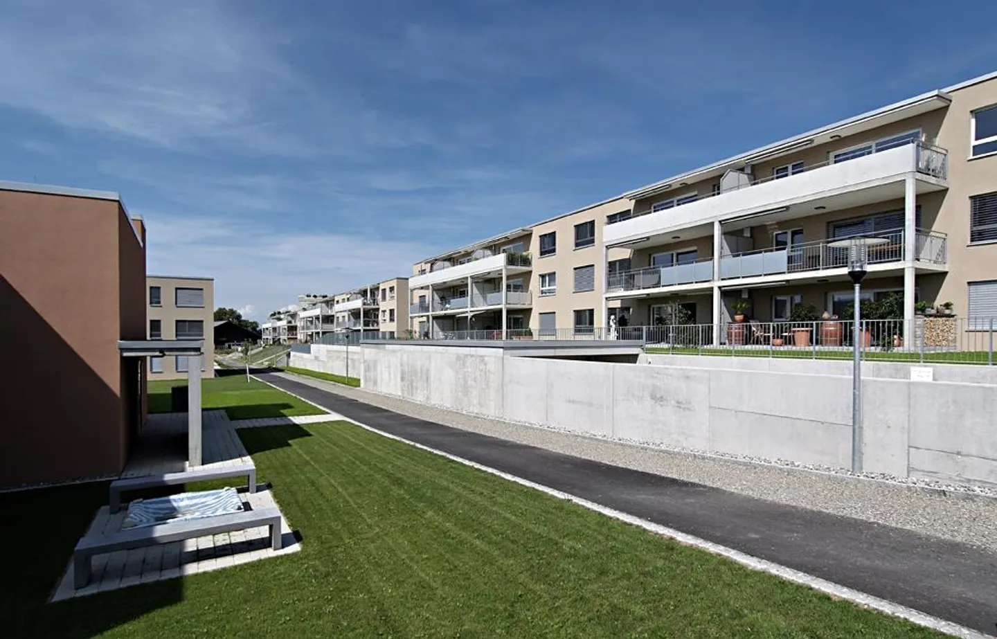 Moderne Wohnung in grüner Umgebung - Foto 1 von 8
