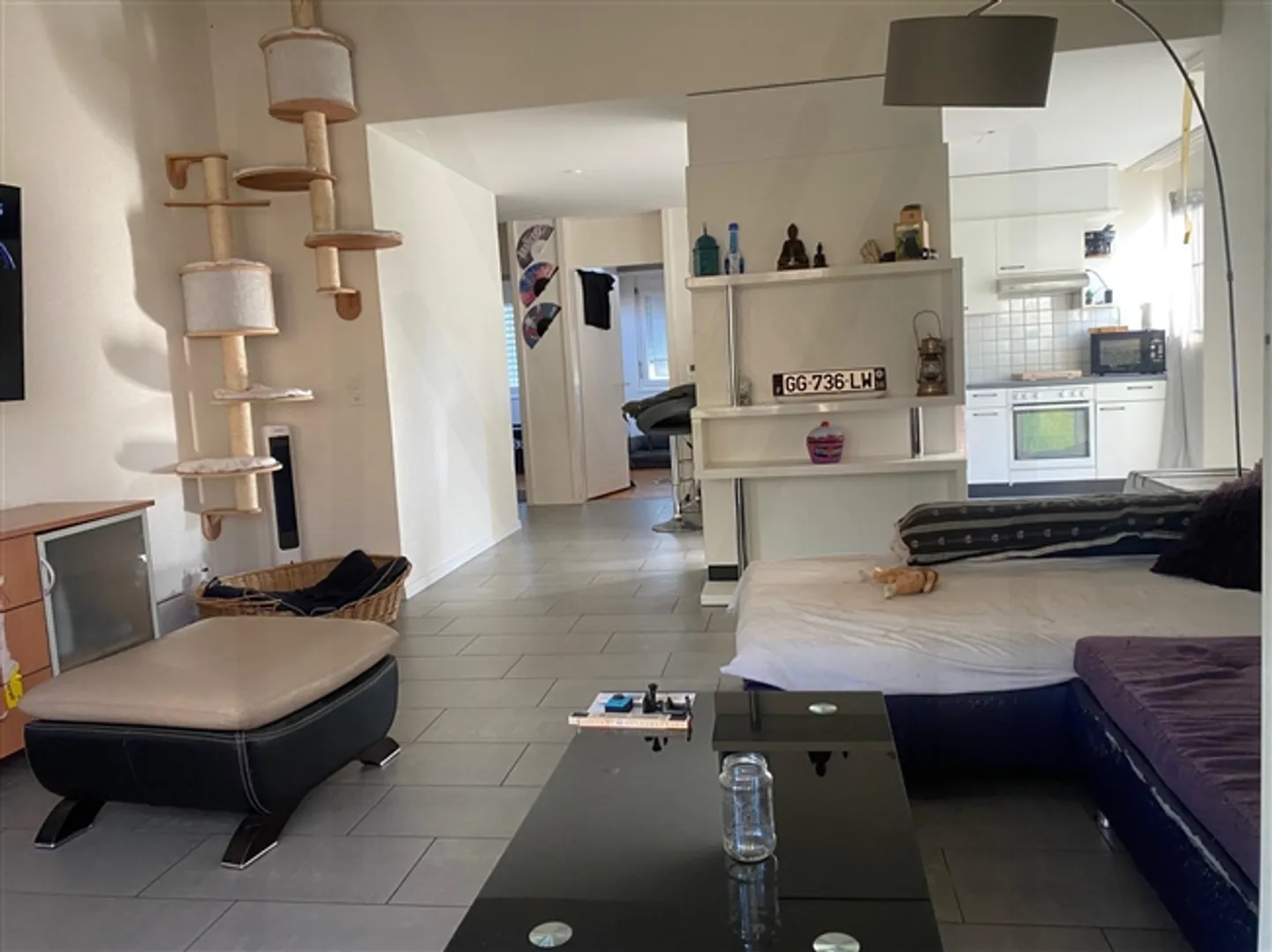 Piano superiore, appartamento di 4,5 stanze in affitto - Foto 3 di 10