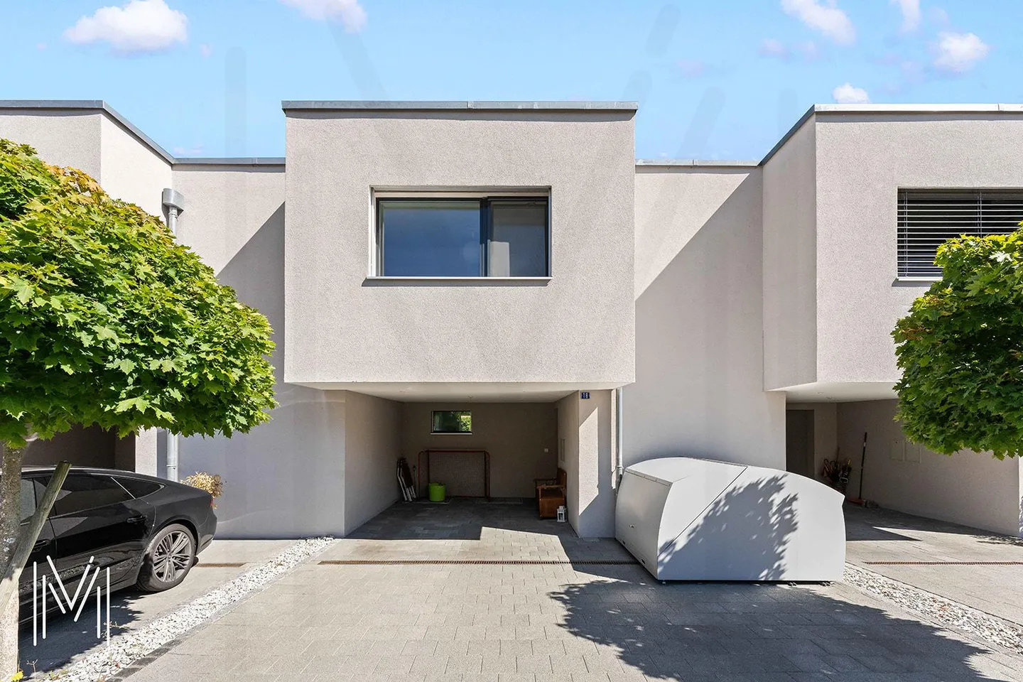 EINE MODERNE VILLA mit 4,5 Zimmern am Rande von landwirtschaftlichem Gebiet in ruhiger und außergewöhnlicher Lage - Foto 15 von 17