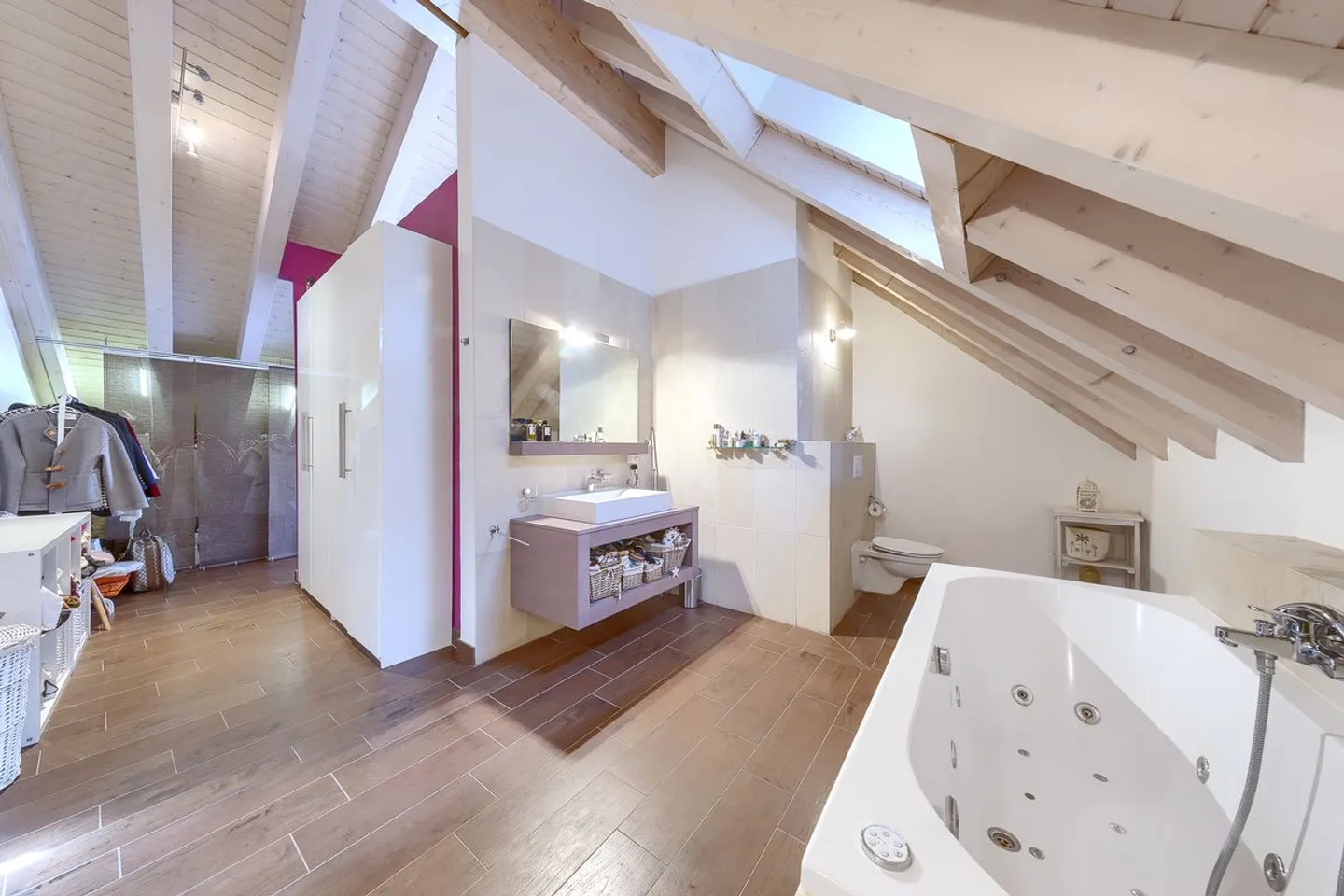 Magnifico attico a due passi da Morges! - Foto 9 di 12