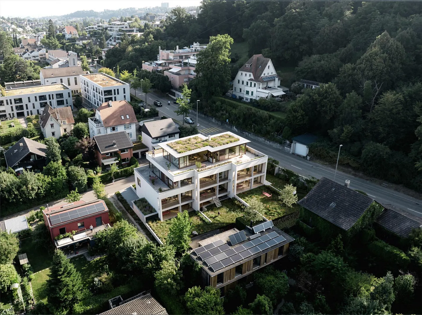 Penthouse apartment in Oberwil BL | MFH with 7 apartments available - Photo 3 of 4