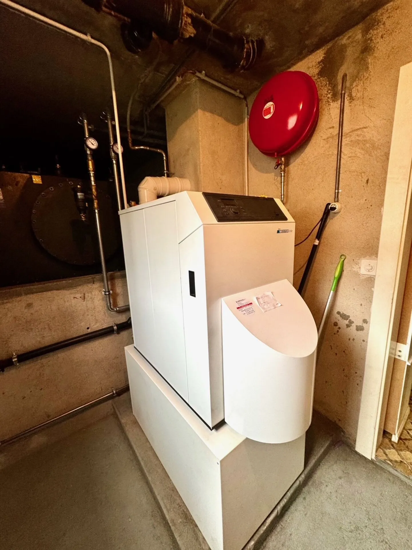 Casa unifamiliare con studio a Mümliswil-Ramiswil - Foto 7 di 13