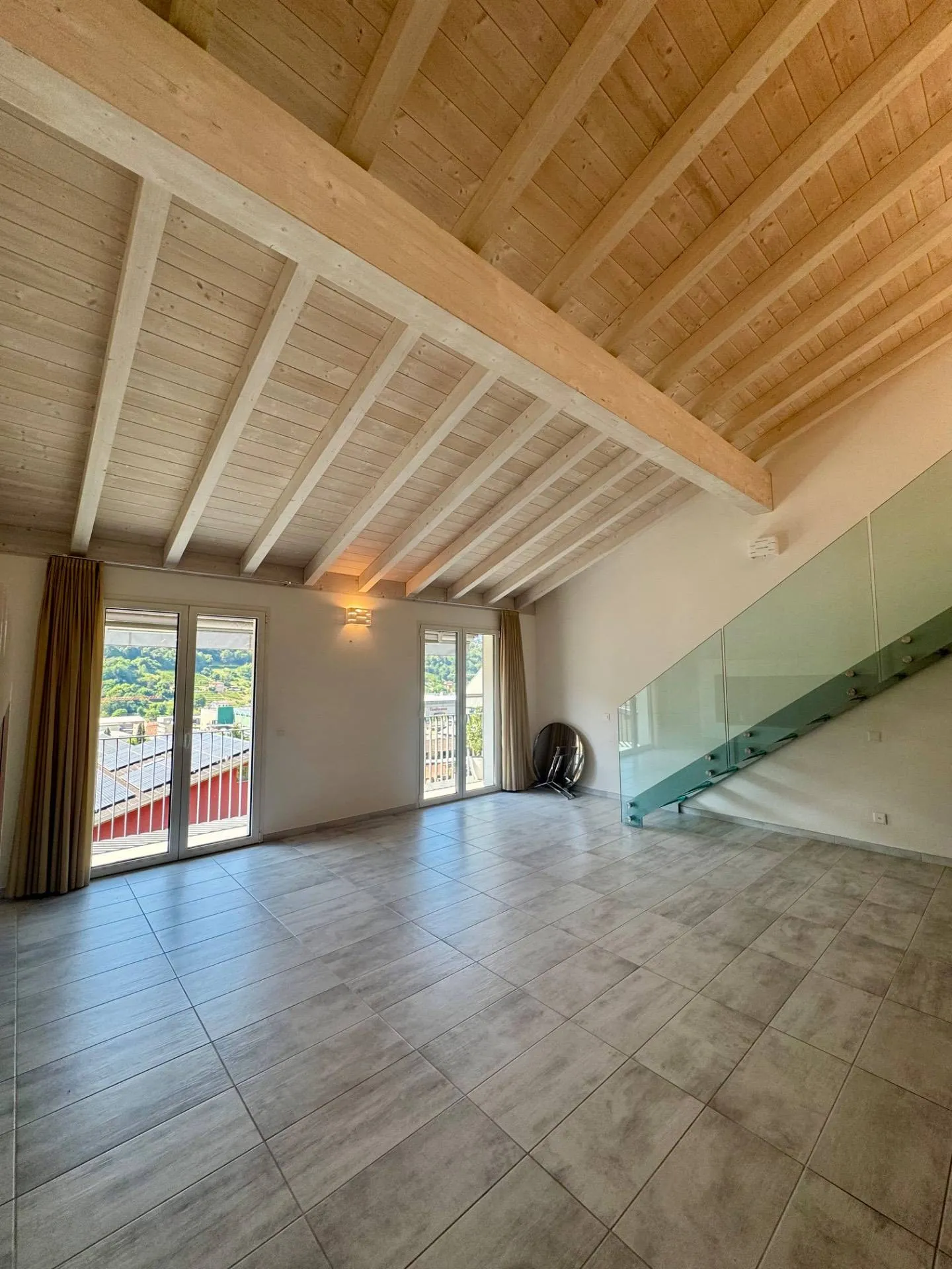 Apartment - Grancia - Photo 3 of 13