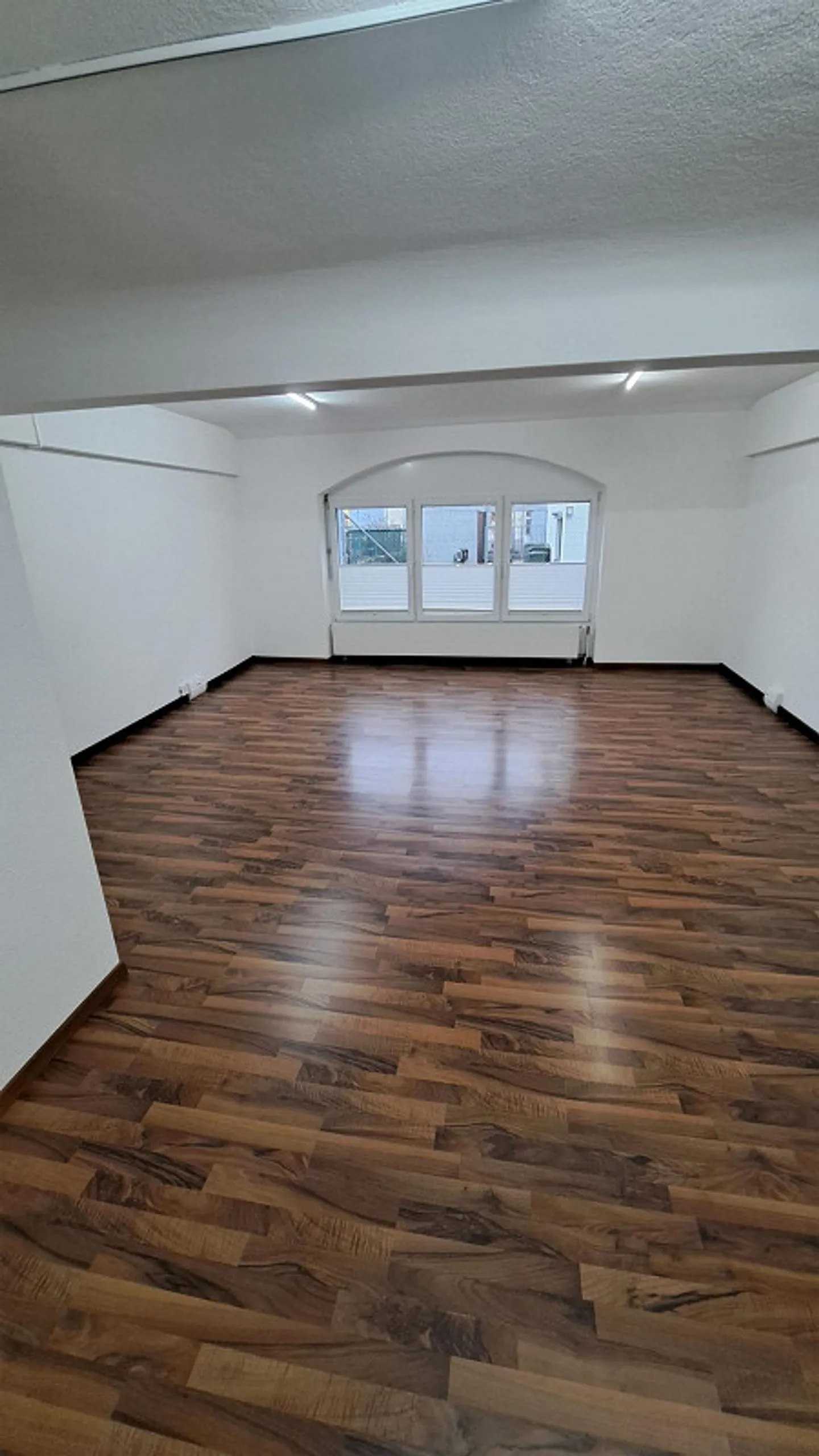 Gewerberäume zur Miete - Foto 1 von 4