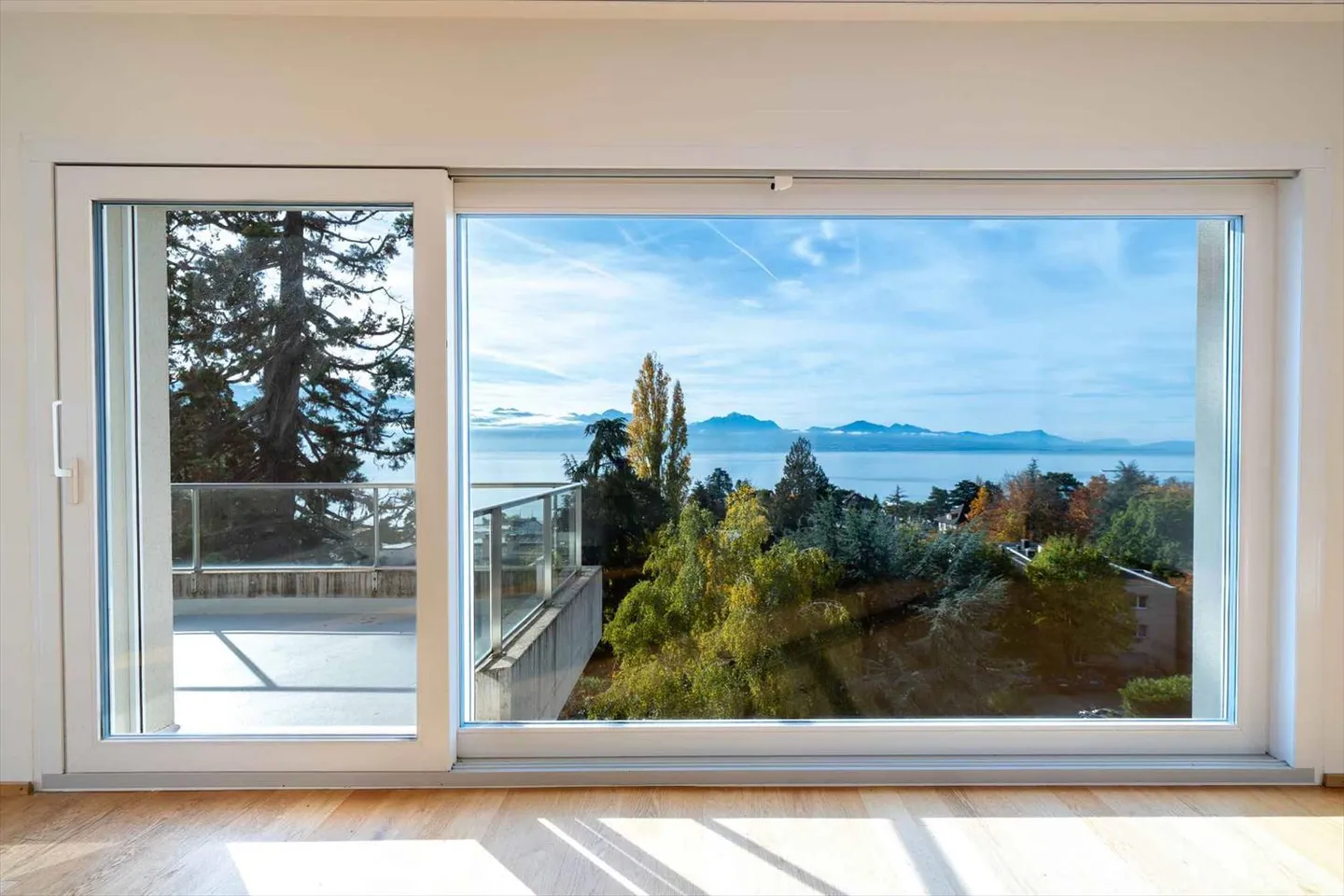 Magnificent 3.5-room penthouse apartment - Photo 3 of 12