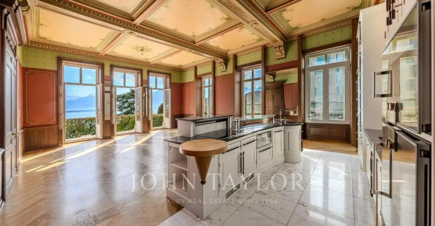 Luxuswohnung mit Seeblick - Foto 1 von 13