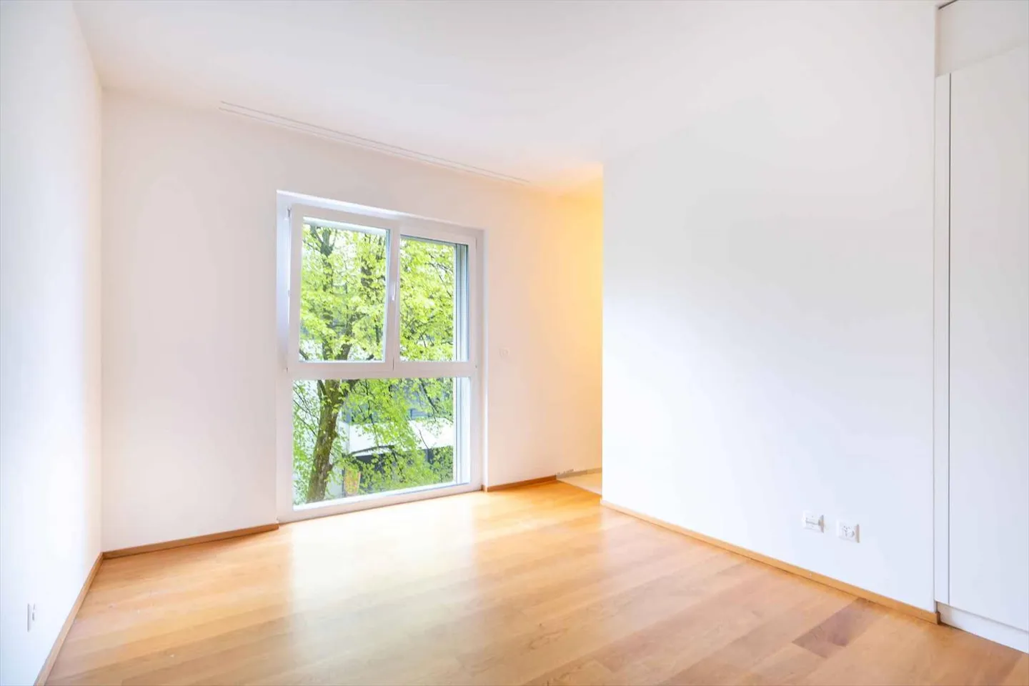 Magnificent 3.5-room penthouse apartment - Photo 9 of 12