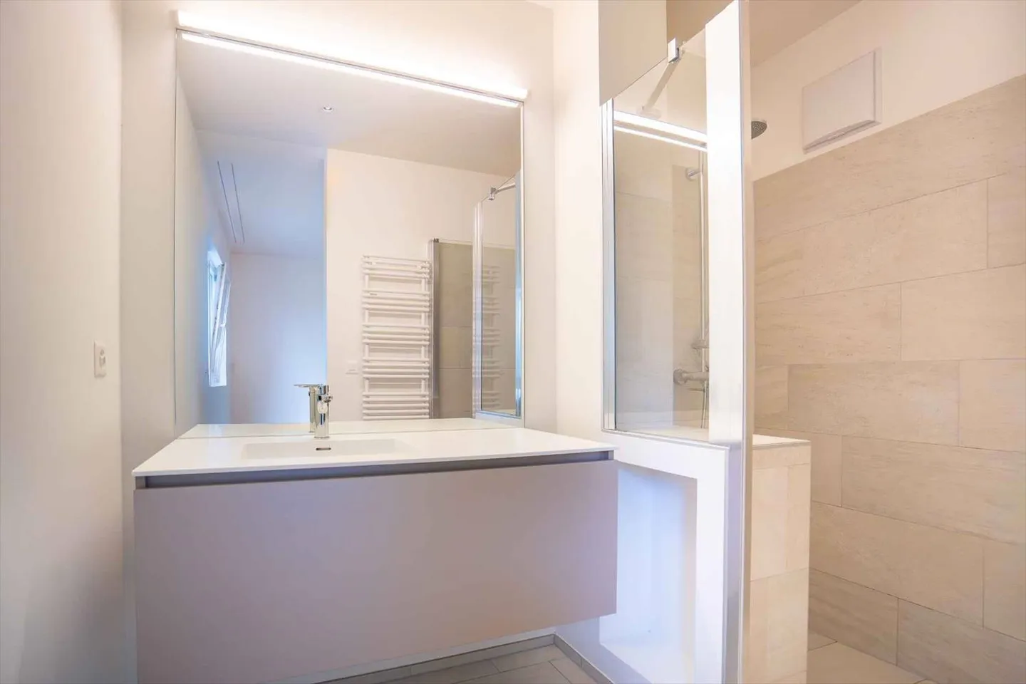 Magnificent 3.5-room penthouse apartment - Photo 10 of 12