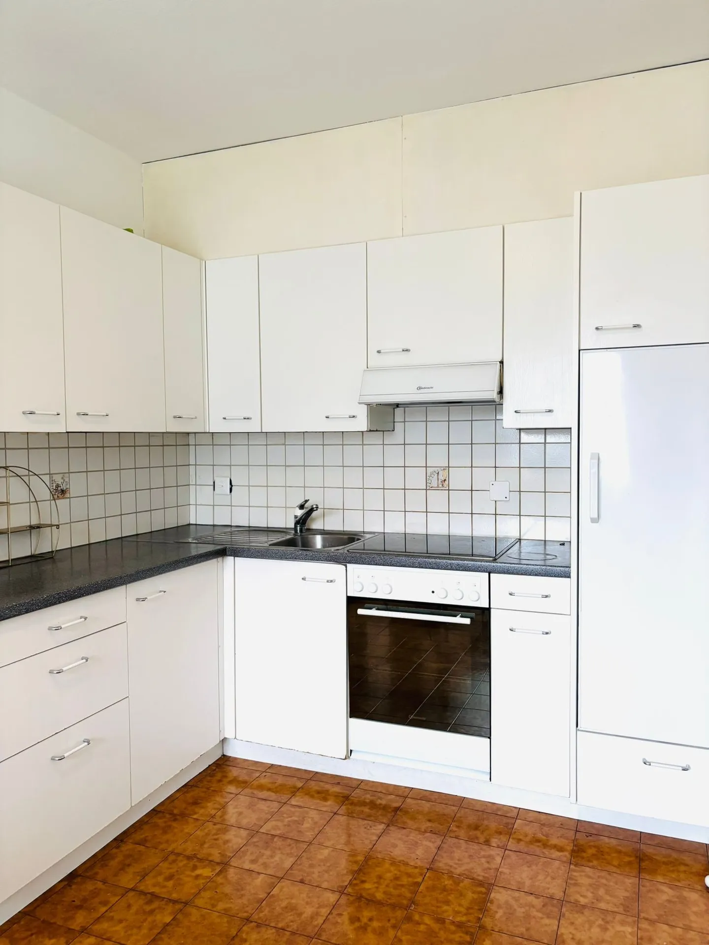 Appartamento con 4,5 stanze e garage in una posizione tranquilla a Bodio - Foto 5 di 12