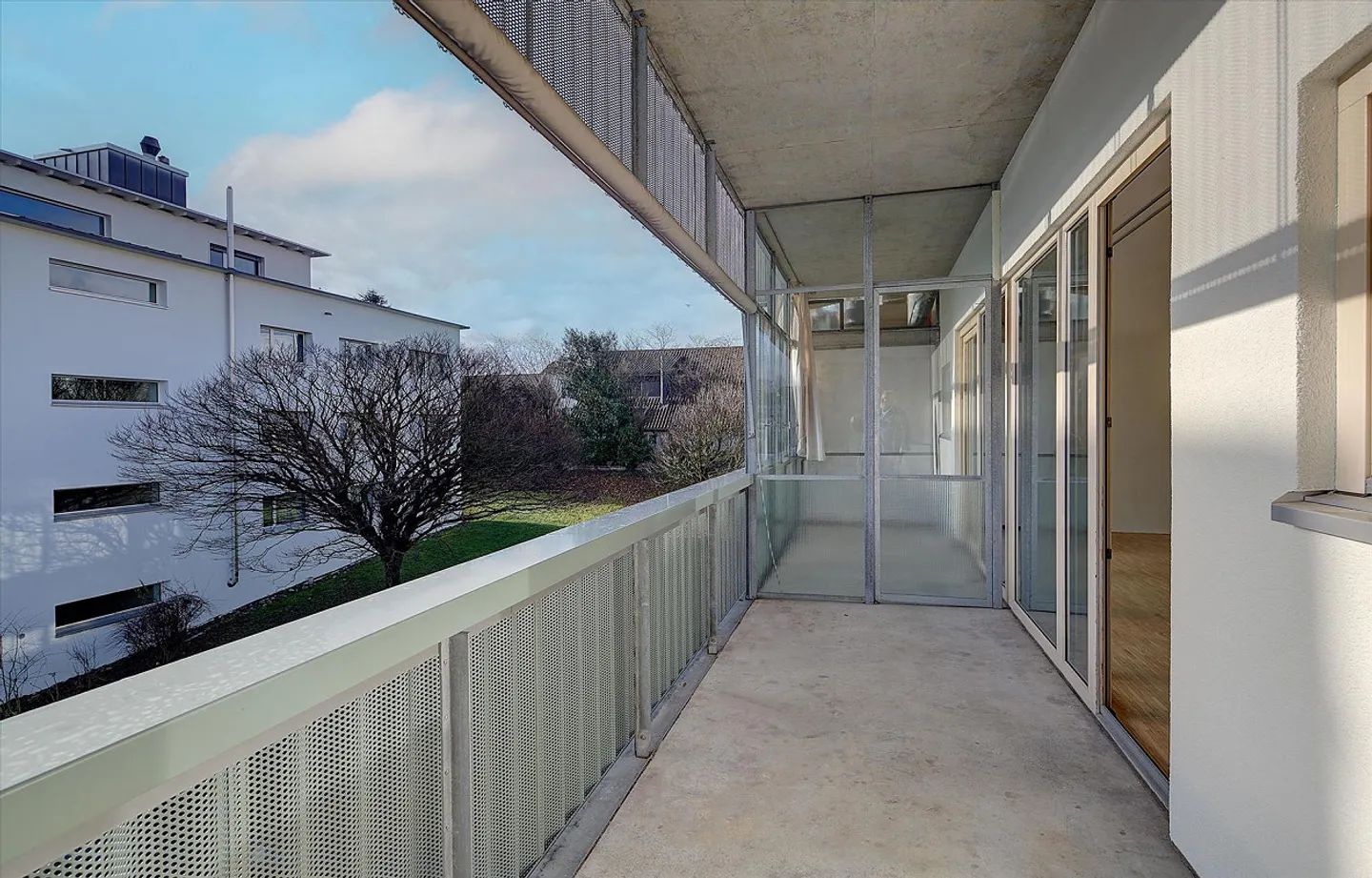 Appartement moderne de haut niveau ! - Photo 8 sur 9