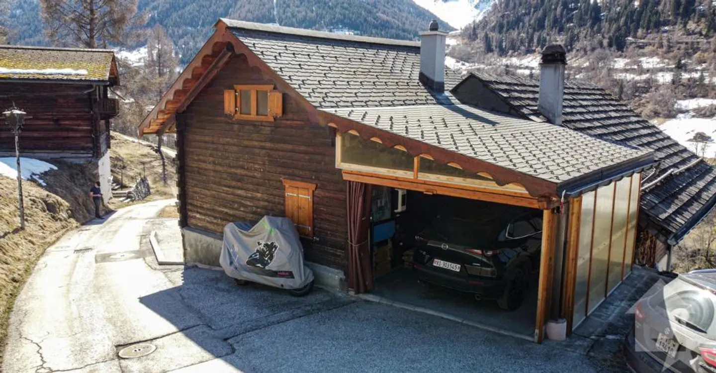 Charmantes Chalet mit Panoramablick - Foto 2 von 11