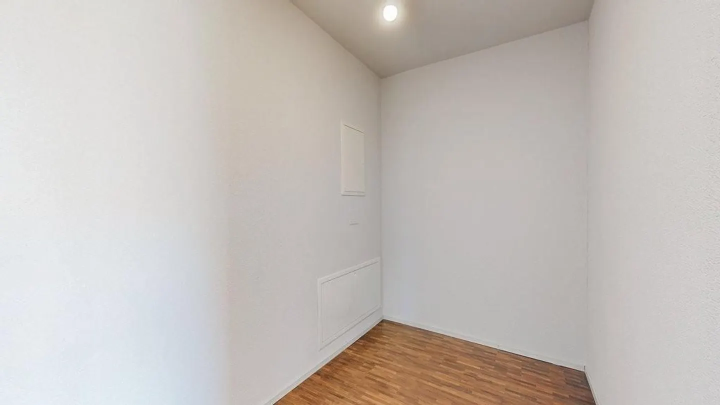 Modernes Apartment in Biel - Foto 10 von 12