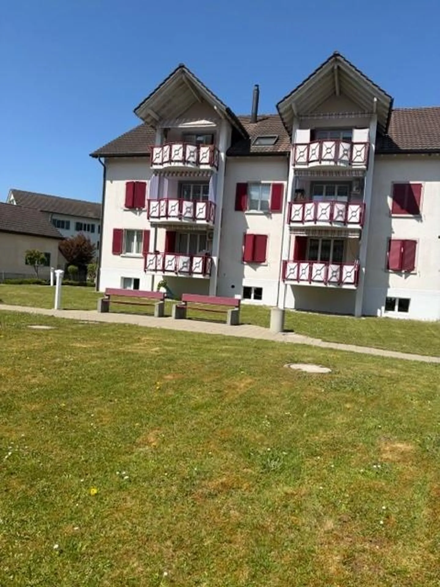 Appartement 4 1/2 pièces dans les combles - Photo 1 sur 29