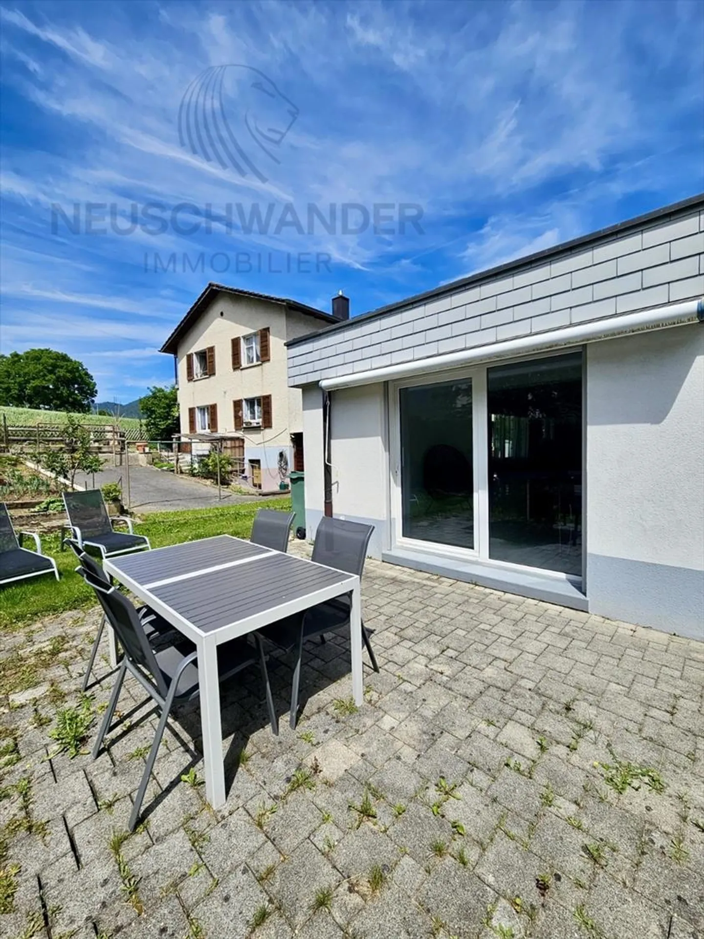 «Villa moderne et parfaitement située au calme assuré» - Photo 3 sur 13