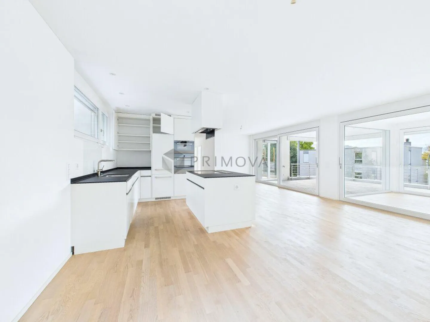 Sunny Oasis: Terrace Apartment with Huge Windows and Opti... - Photo 3 of 12