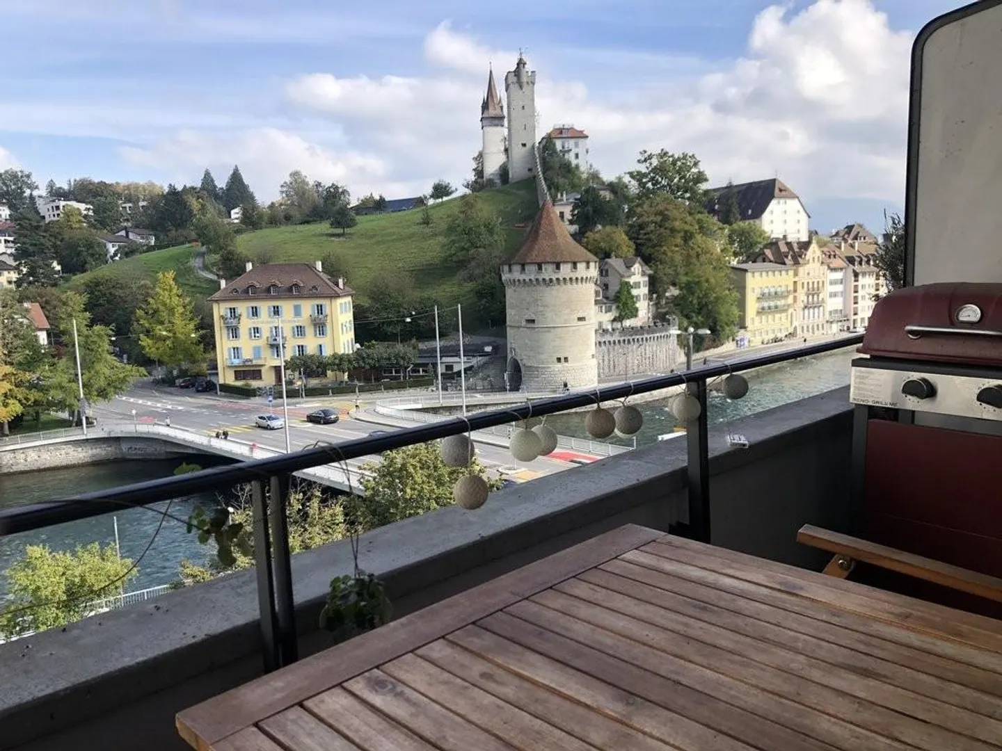Modernes Apartment mit Balkon - Foto 6 von 7