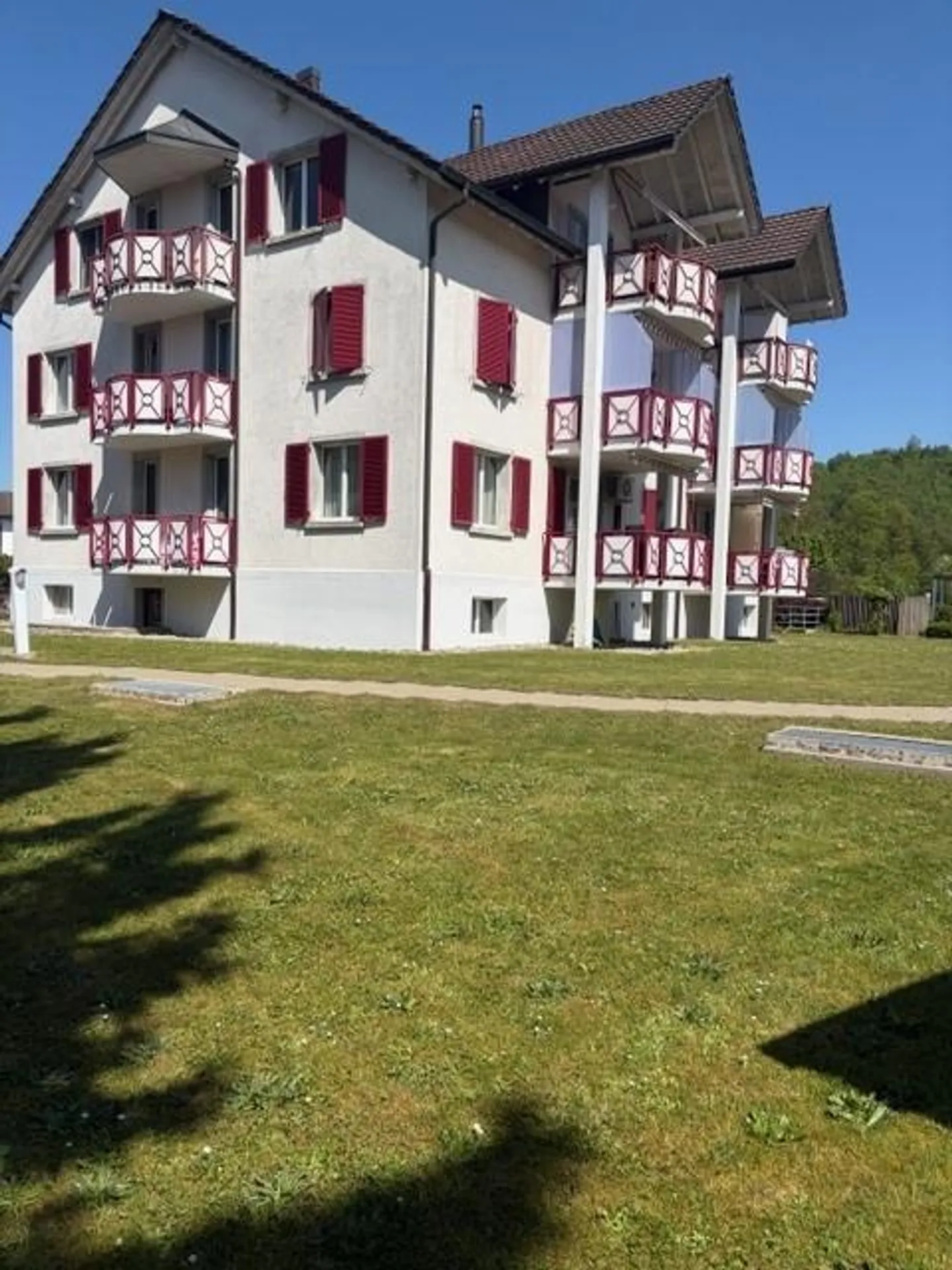 Appartement 4 1/2 pièces dans les combles - Photo 3 sur 29