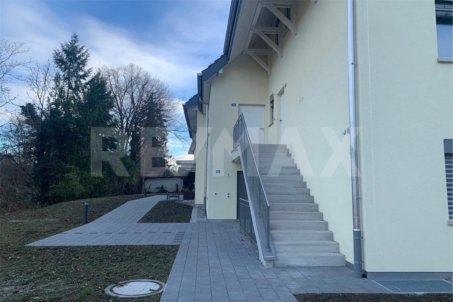 6.5-Zimmer Eigentumswohnung im Neubauprojekt "Smiledörfli Wydum Rorbas" - Haus 2 - Foto 4 von 13