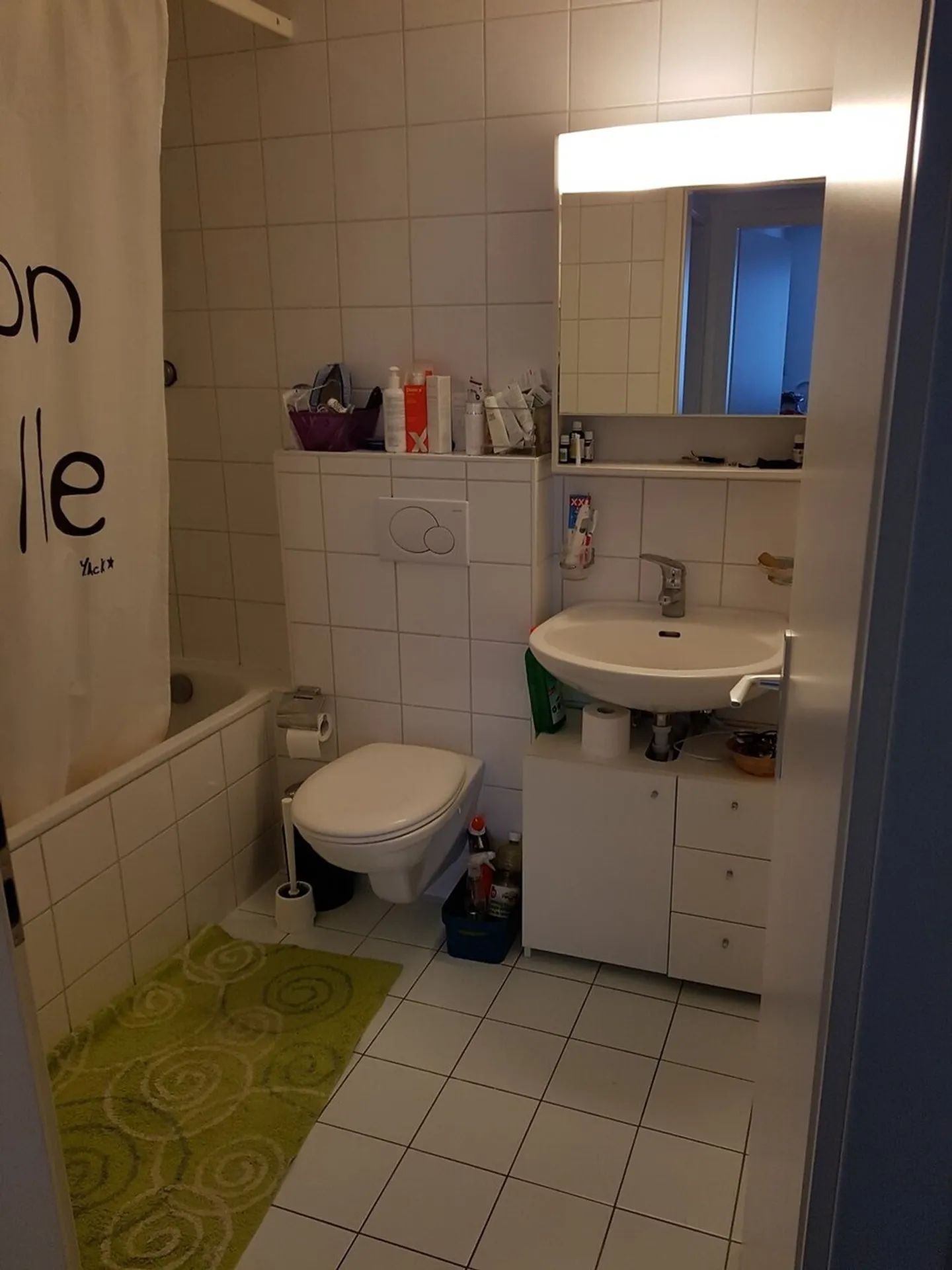 SUPERBE LOGEMENT LUMINEUX, SPACIEUX ET IDEALEMENT SITUE - Photo 4 sur 9