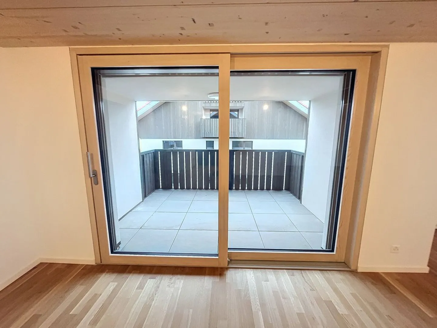 Duplex-Penthouse mit 4,5 Zimmern - Foto 6 von 12