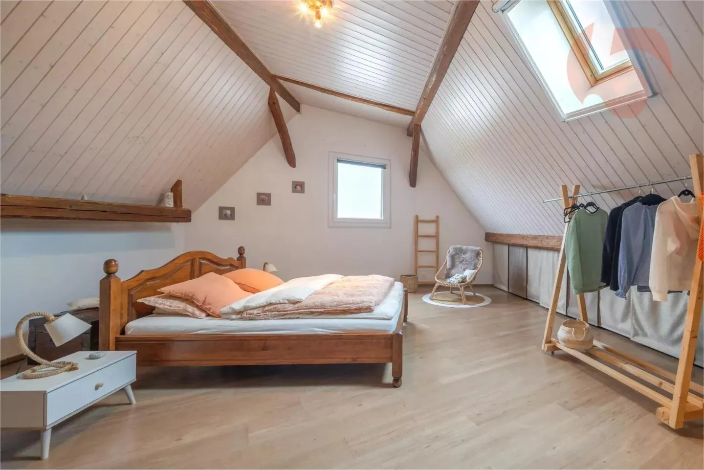 Beautiful renovated village house - Photo 9 of 13