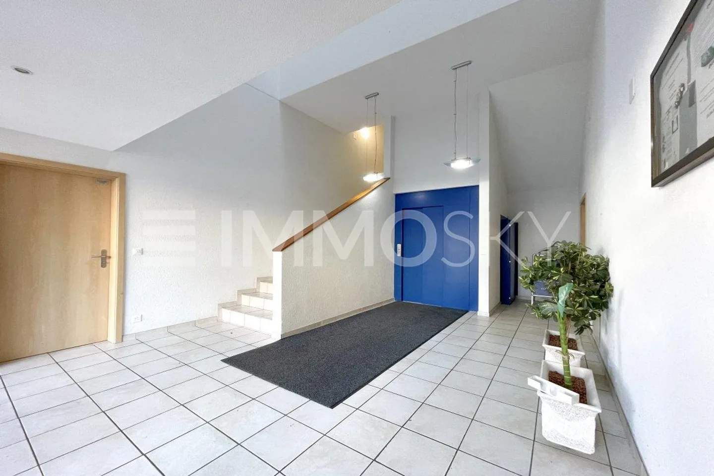 For Investors: Building 5 Minutes from Chavornay (Yield approx. 4.11%) - Photo 4 of 5