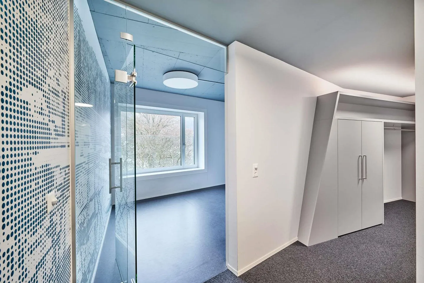 Geräumige Bürofläche mit Entfaltungspotential am Schaffhauser Bahnhof - Foto 9 von 52