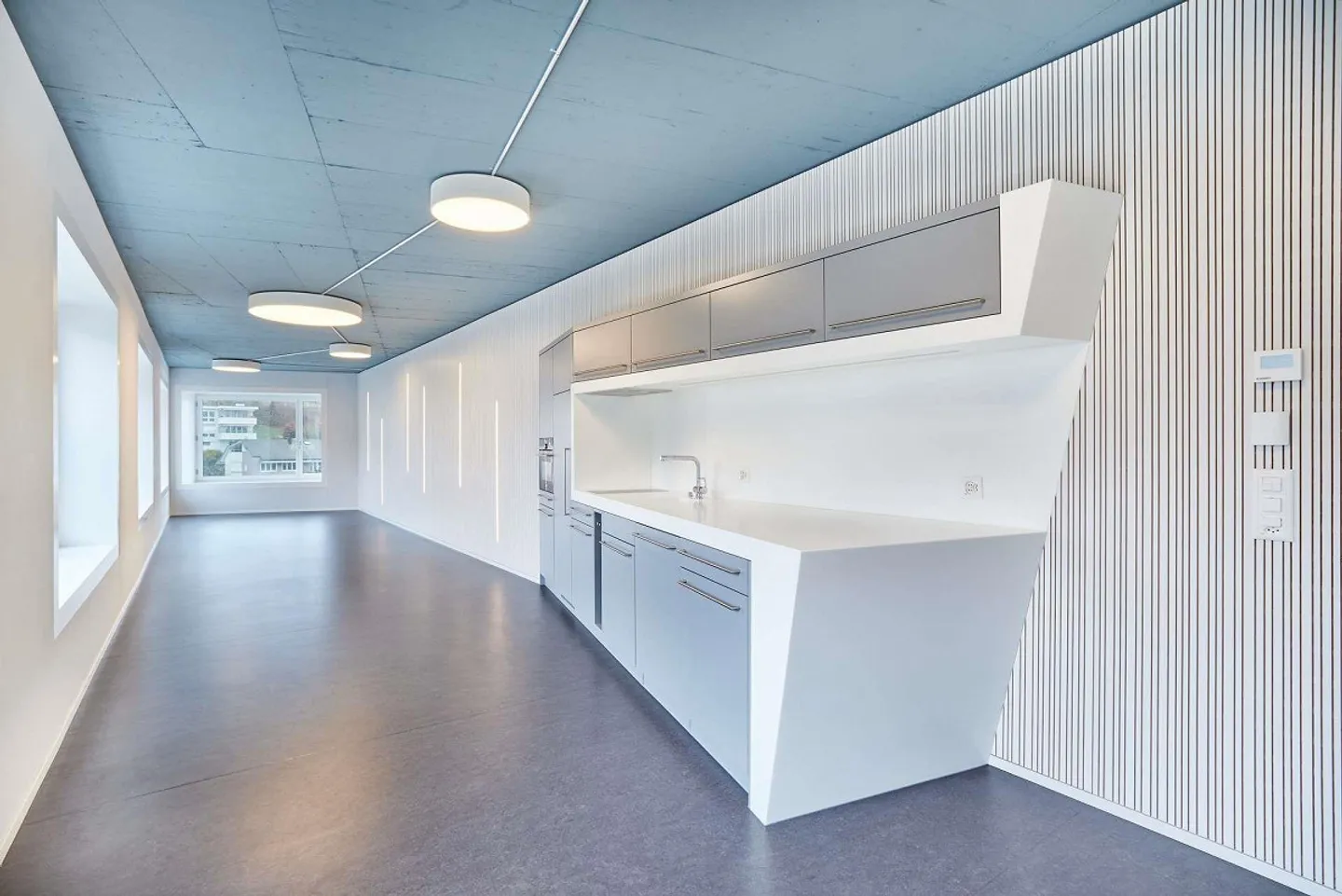 Geräumige Bürofläche mit Entfaltungspotential am Schaffhauser Bahnhof - Foto 13 von 52