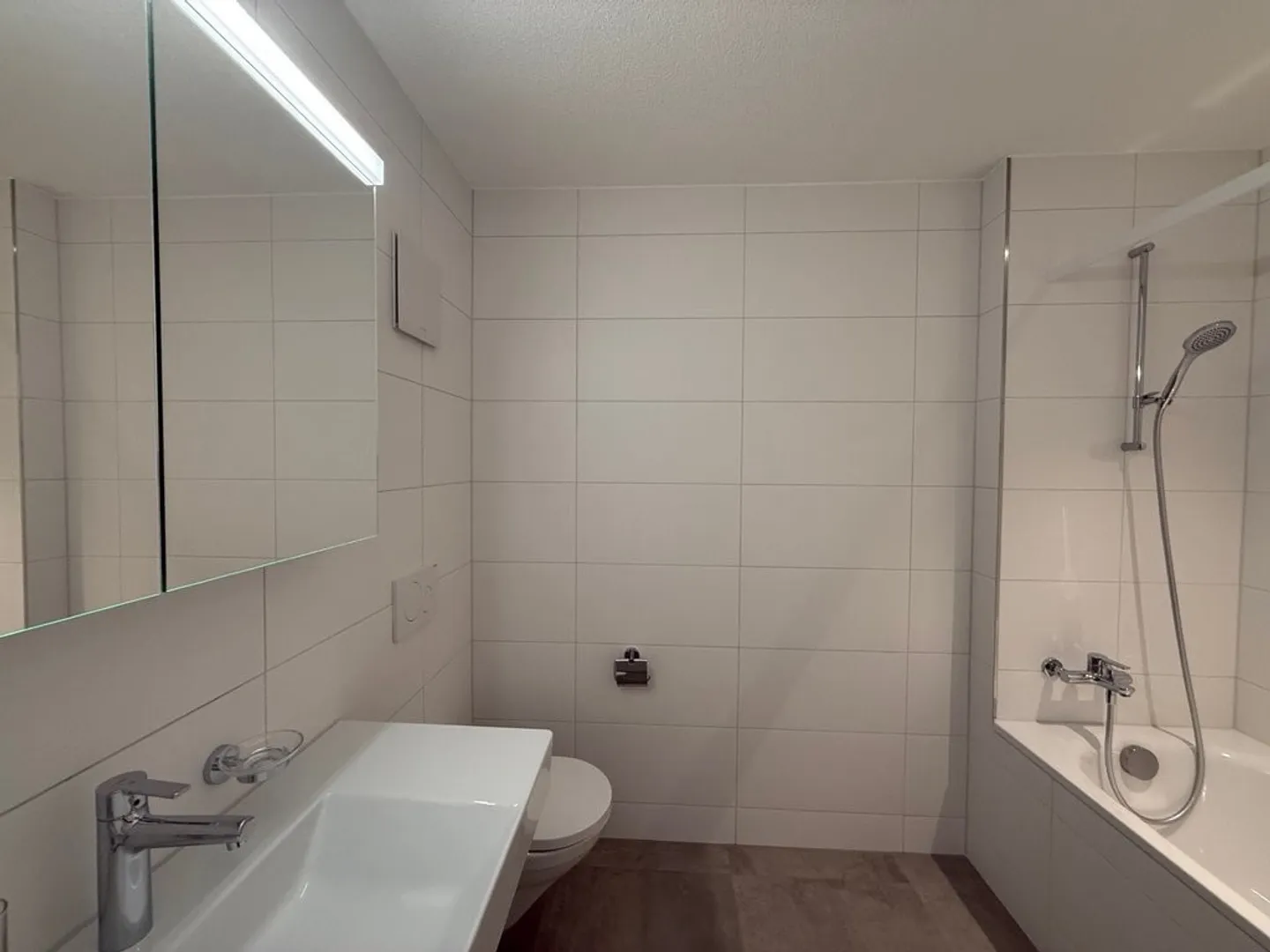 Bellissimo appartamento nuovo di 3,5 locali - Foto 5 di 9