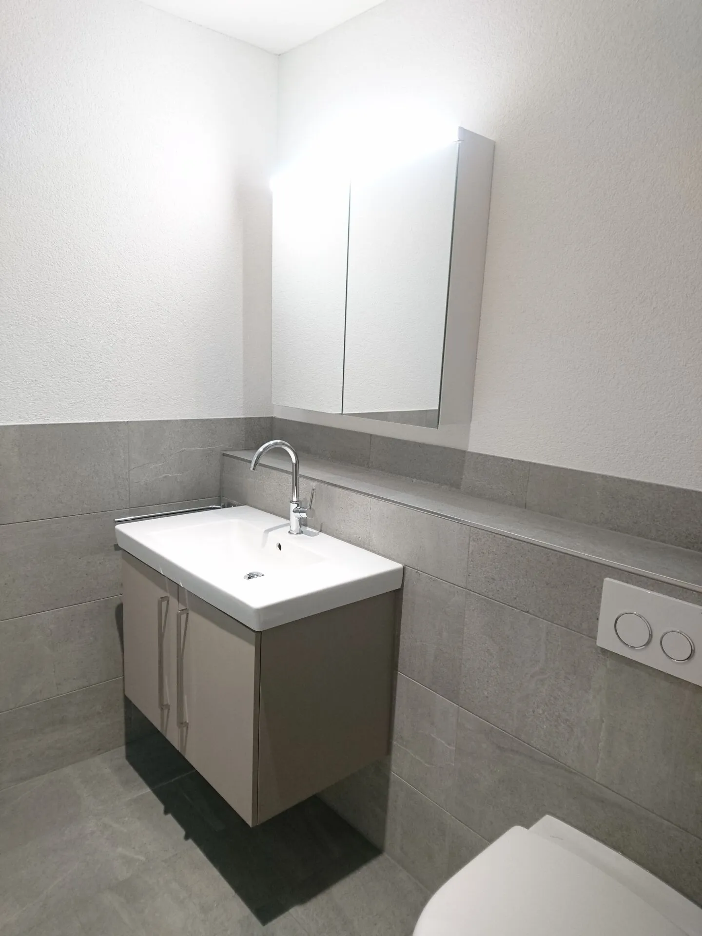 Beautiful 2.5-room apartment for rent in an ideal location - Photo 4 of 8