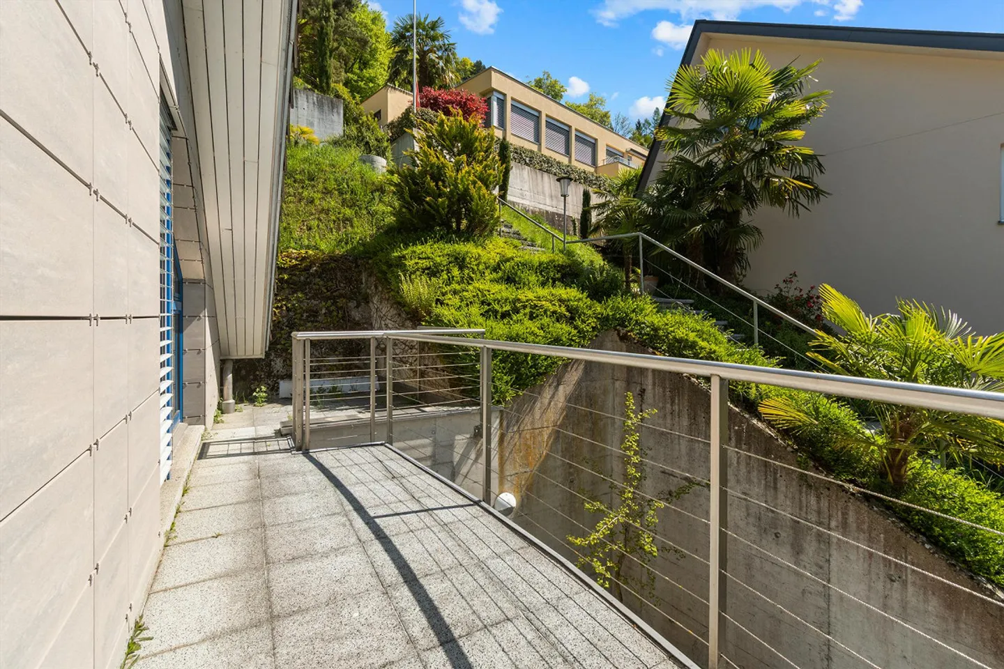 Large 5.5 Room Maisonette-Attic Apartment with Lake and Mountain View - Photo 20 of 21