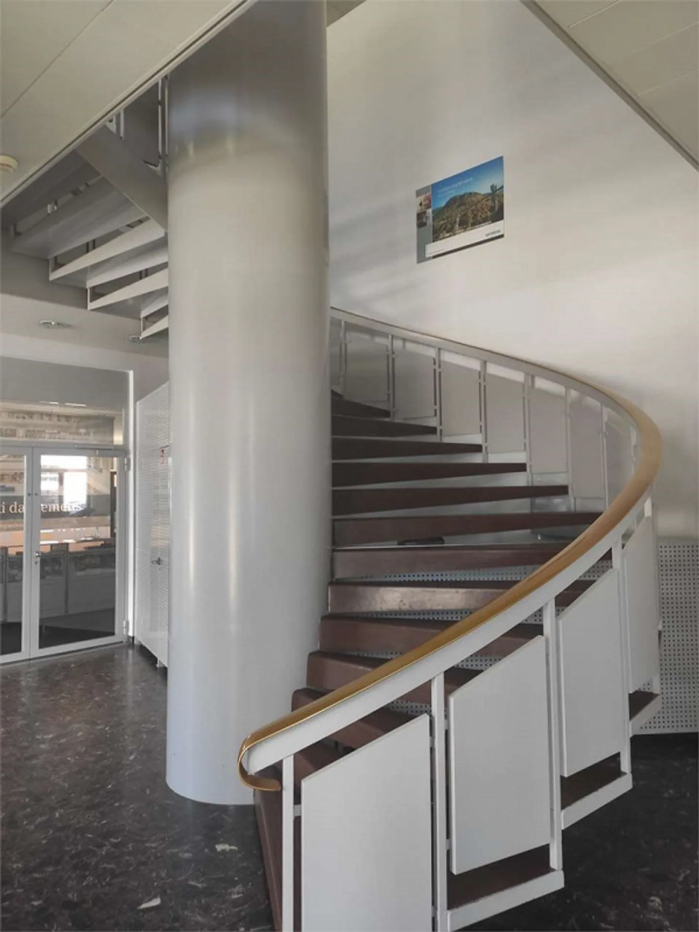 Gewerbefläche zur Miete 320 m² - Foto 9 von 10