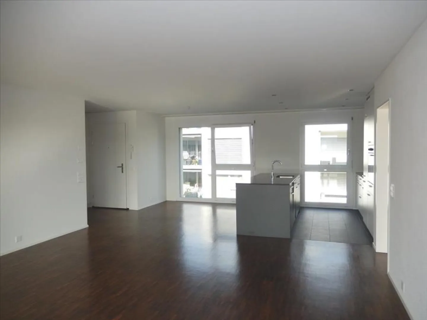 Tanto spazio, alta qualità della vita - Foto 4 di 12