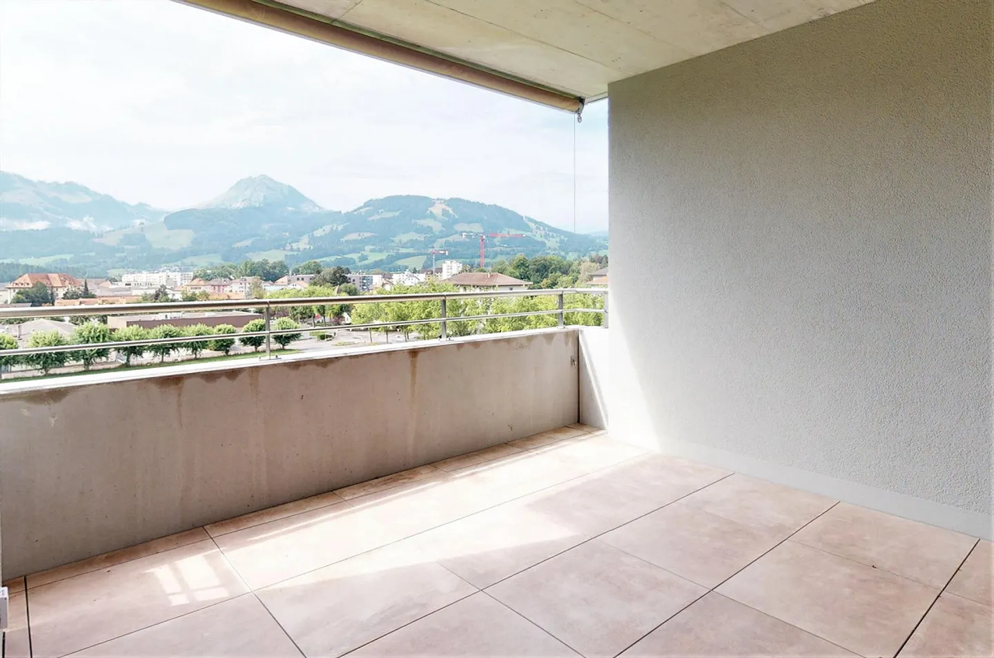 A modern accommodation in Bulle - Photo 2 of 5