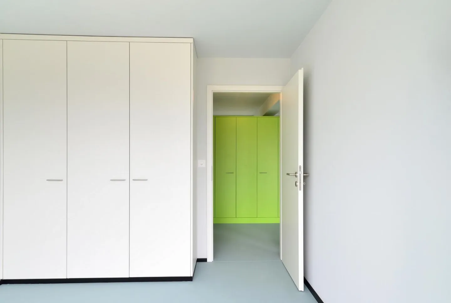 Appartement lumineux 2.5 pièces - Photo 2 sur 5