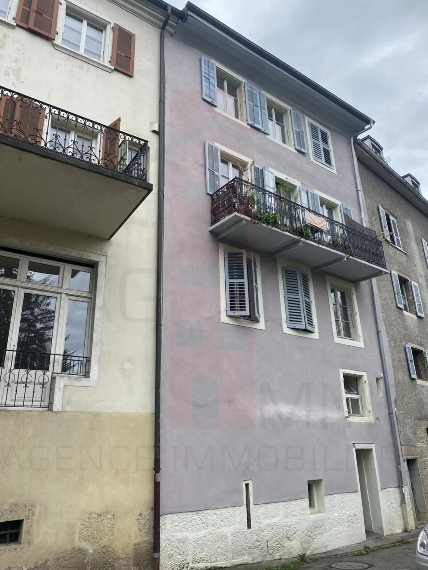 Ertragsgebäude in der Altstadt von Porrentruy - Foto 3 von 5
