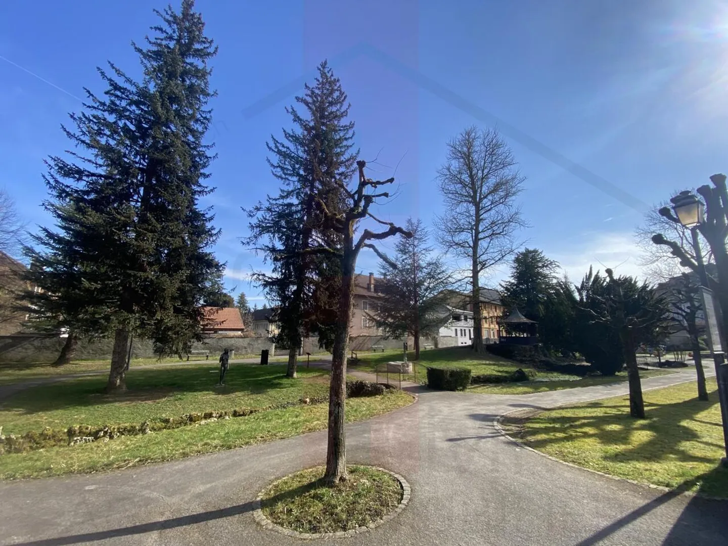 Ertragsgebäude in der Altstadt von Porrentruy - Foto 4 von 5