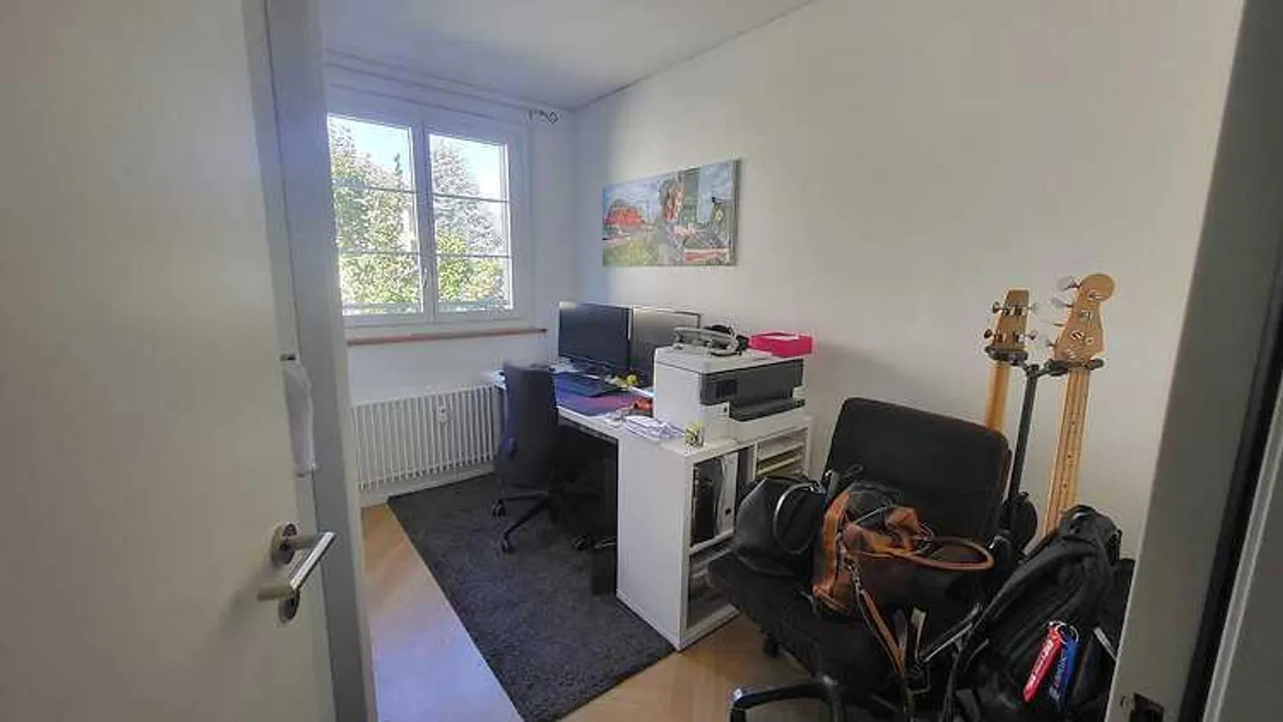Appartement 4 pièces à Berne - Sandrain, meublé, temporaire - Photo 3 sur 9